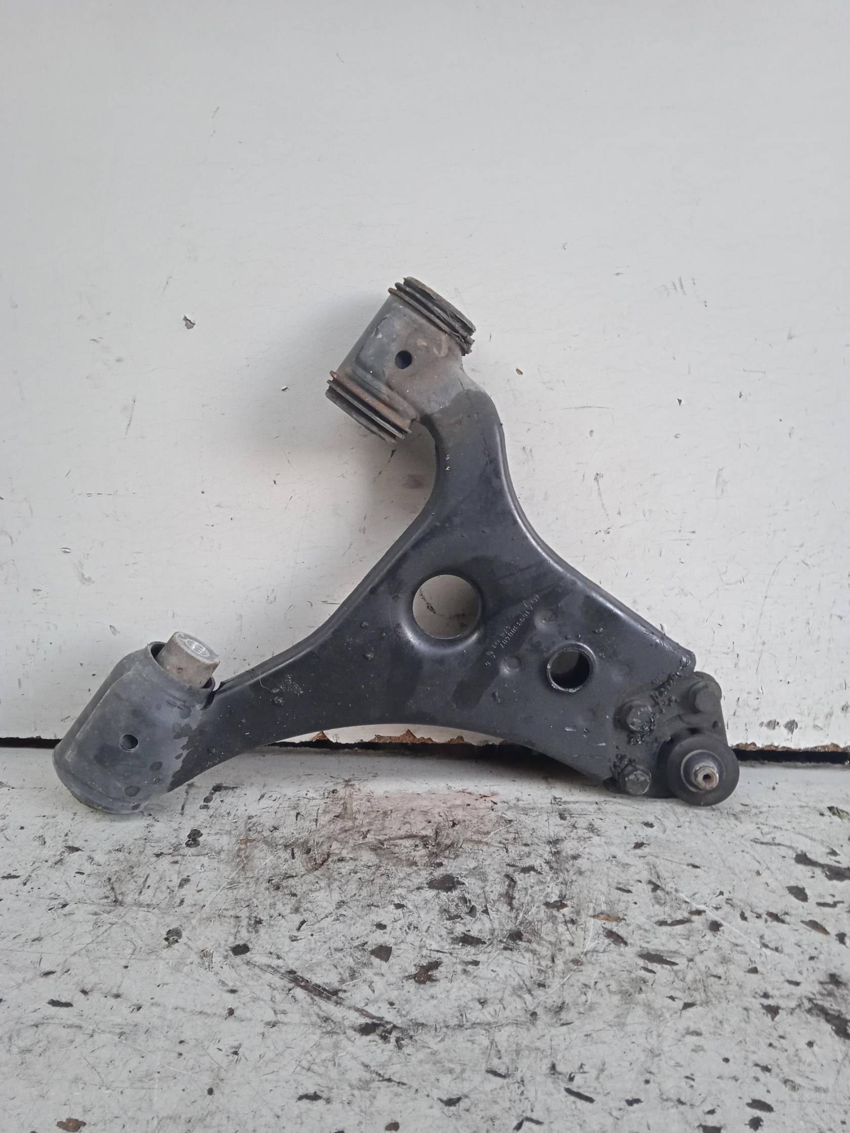 Braccio oscillante sosp. ant. sx.